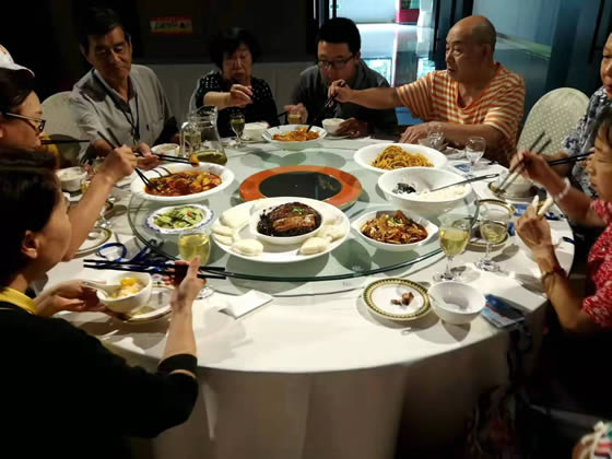 四川省中國(guó)青年旅行社綿陽分社舉行秋季產(chǎn)品發(fā)布會(huì)